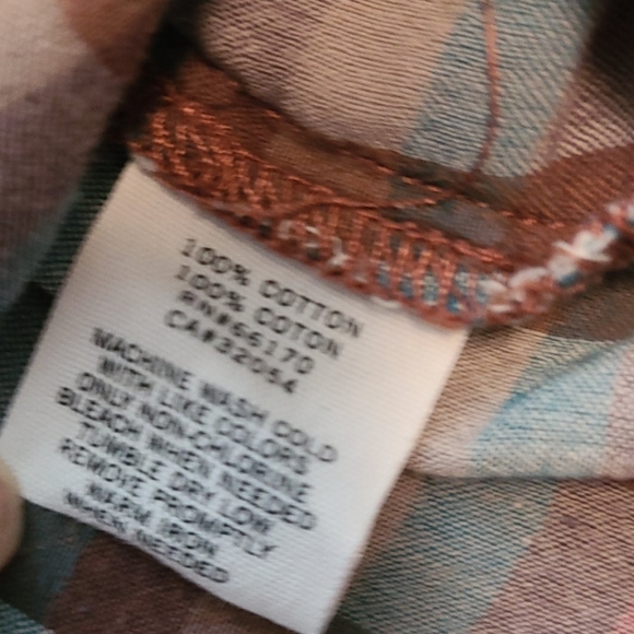 BDG Urban Outfitters Plaid Woven Button Down M - Picture 4 of 7